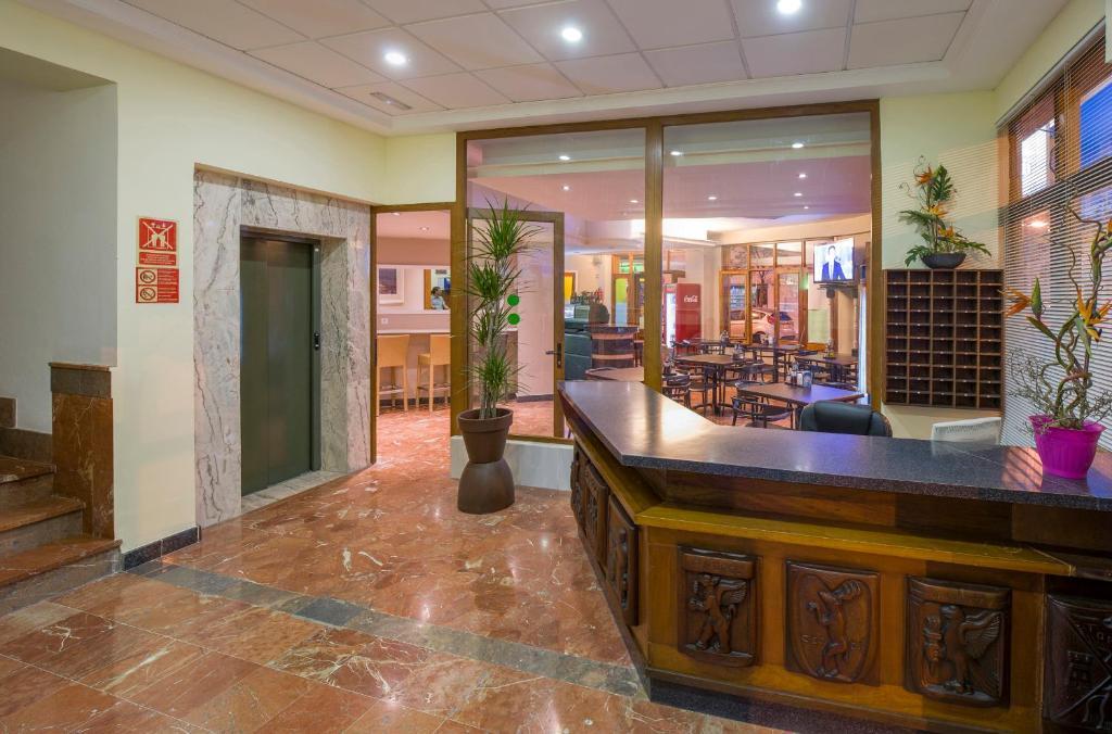 Hostal Alicante Sant Antoni de Portmany Exterior foto