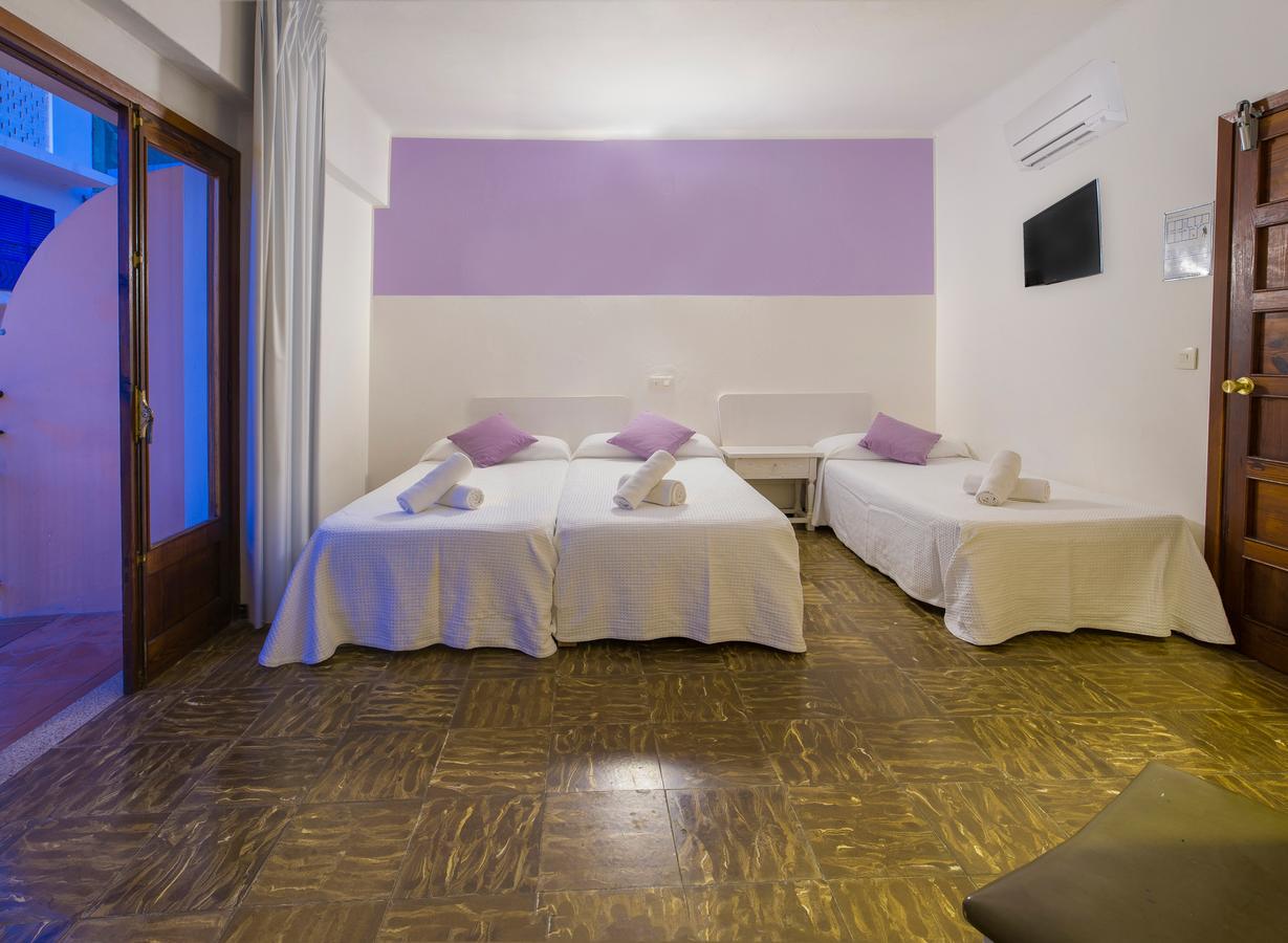 Hostal Alicante Sant Antoni de Portmany Exterior foto